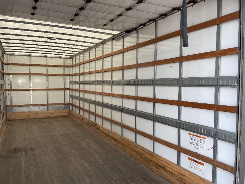 Medium Duty Box Truck-Light and Medium Duty Trucks-Freightliner-2022-M2-Gahanna-OH-96,861\n\t\tmiles-$ 76,500 - Image 12