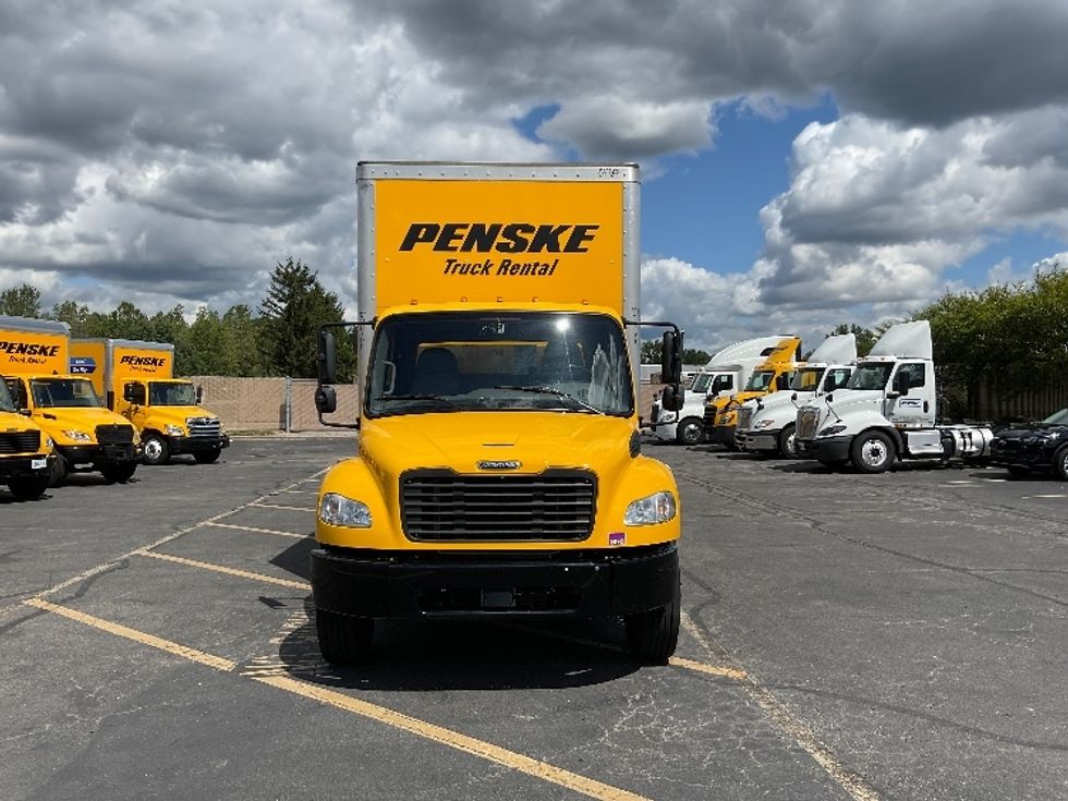 Medium Duty Box Truck-Light and Medium Duty Trucks-Freightliner-2022-M2-Gahanna-OH-96,861\n\t\tmiles-$ 76,500 - Image 2