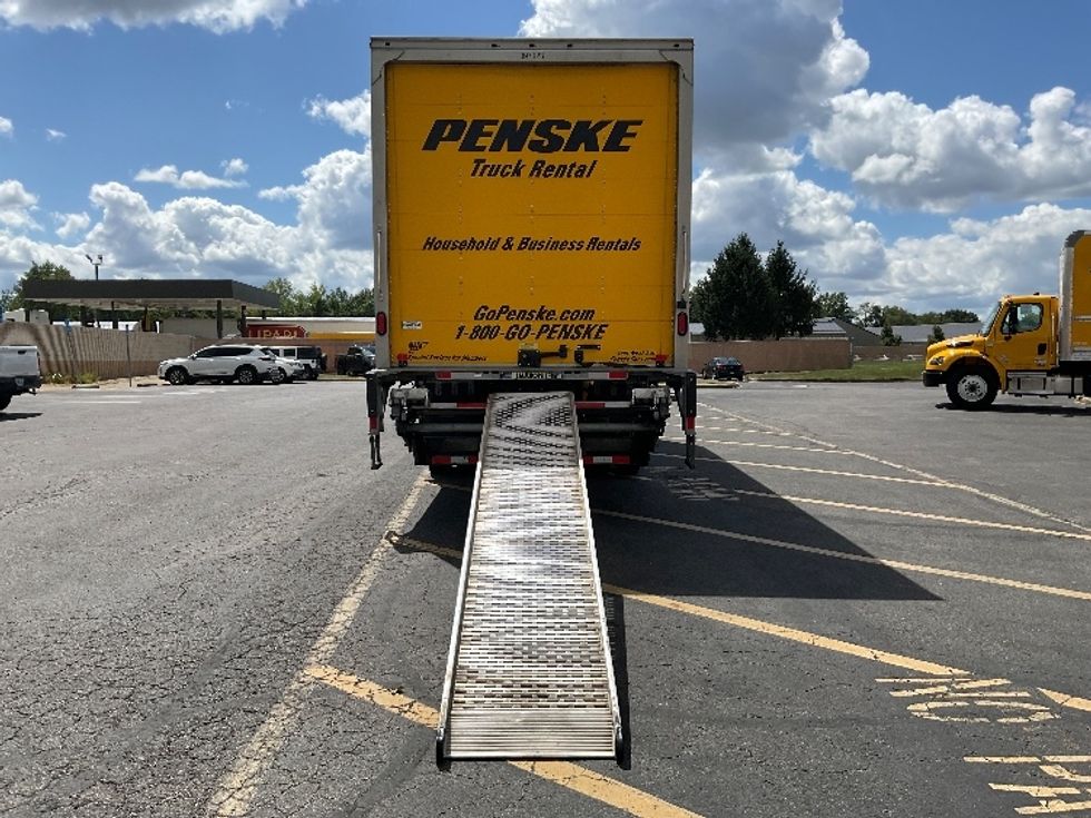 Medium Duty Box Truck-Light and Medium Duty Trucks-Freightliner-2022-M2-Gahanna-OH-96,861\n\t\tmiles-$ 76,500 - Image 25