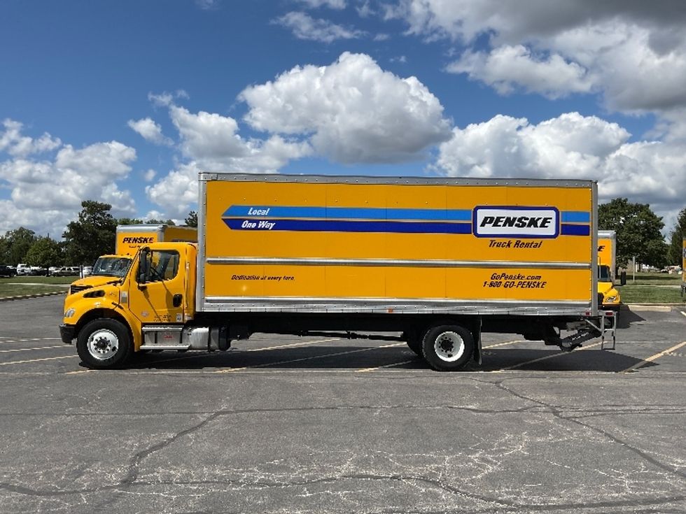 Medium Duty Box Truck-Light and Medium Duty Trucks-Freightliner-2022-M2-Gahanna-OH-96,861\n\t\tmiles-$ 76,500 - Image 4