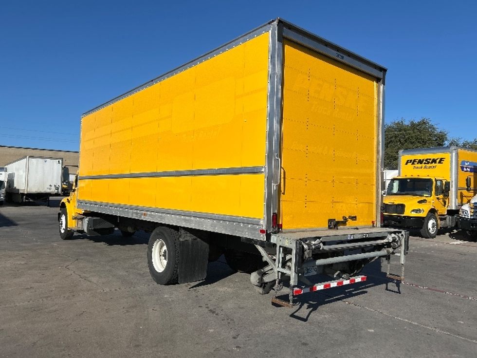 Medium Duty Box Truck-Light and Medium Duty Trucks-Freightliner-2022-M2-Garland-TX-104,473\n\t\tmiles-$ 76,250 - Image 6
