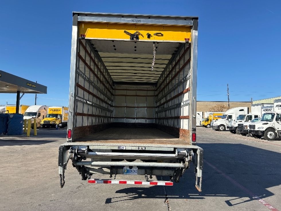 Medium Duty Box Truck-Light and Medium Duty Trucks-Freightliner-2022-M2-Garland-TX-104,473\n\t\tmiles-$ 76,250 - Image 8