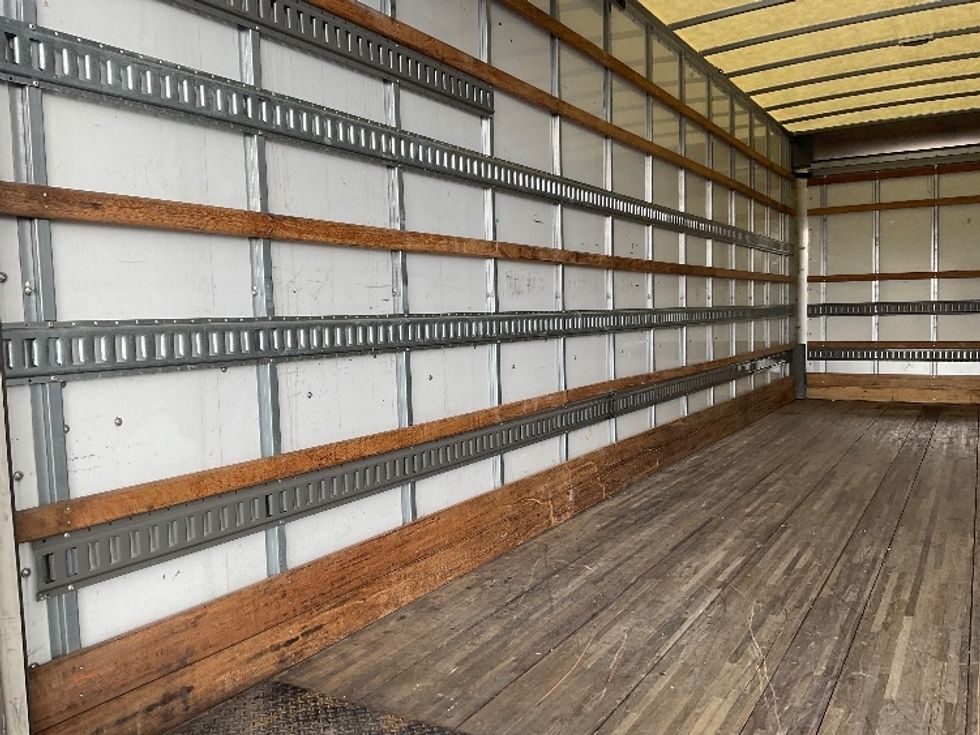 Medium Duty Box Truck-Light and Medium Duty Trucks-Freightliner-2022-M2-Greeley-CO-101,203\n\t\tmiles-$ 78,500 - Image 11