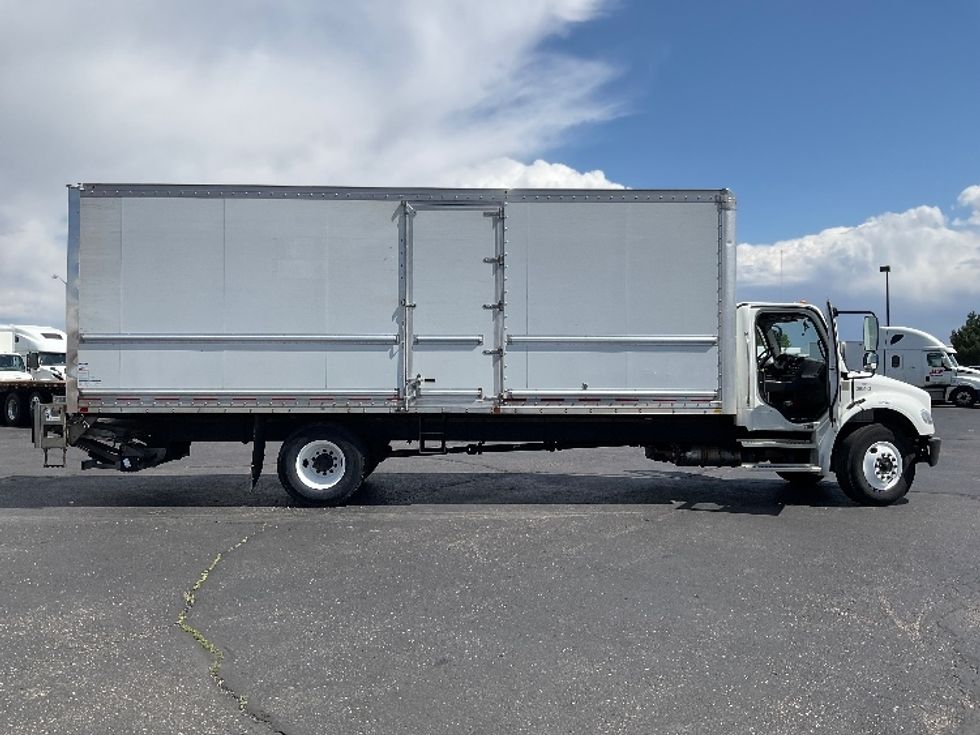 Medium Duty Box Truck-Light and Medium Duty Trucks-Freightliner-2022-M2-Greeley-CO-149,164\n\t\tmiles-$ 69,250 - Image 15