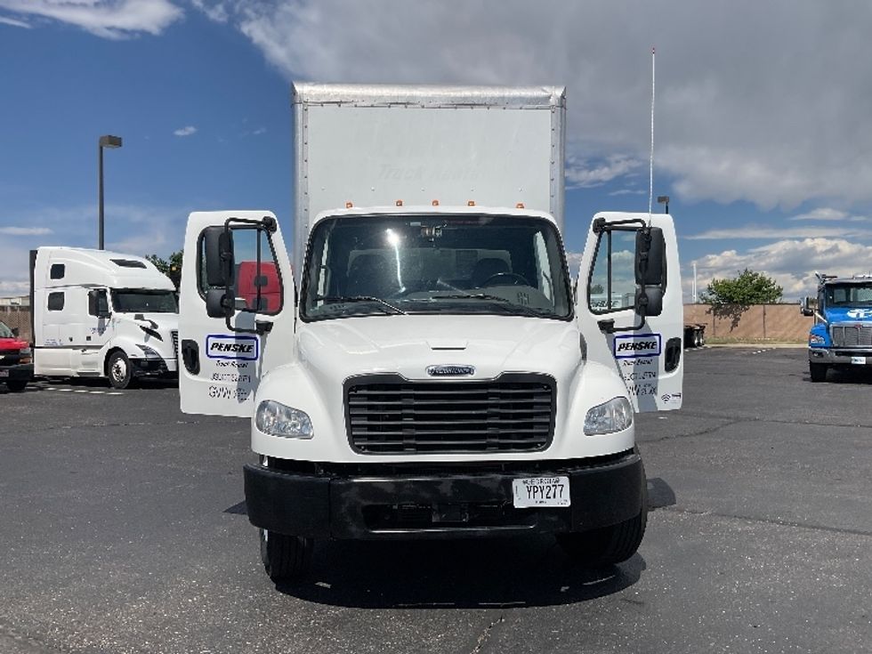 Medium Duty Box Truck-Light and Medium Duty Trucks-Freightliner-2022-M2-Greeley-CO-149,164\n\t\tmiles-$ 69,250 - Image 2