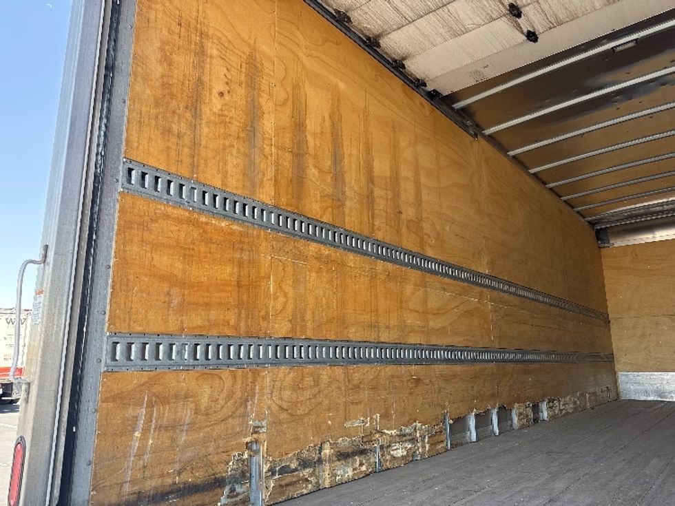 Medium Duty Box Truck-Light and Medium Duty Trucks-Freightliner-2022-M2-Greeley-CO-197,100\n\t\tmiles-$ 63,750 - Image 11