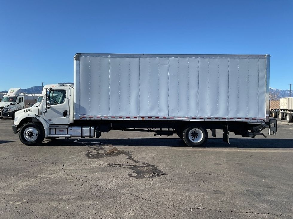 Medium Duty Box Truck-Light and Medium Duty Trucks-Freightliner-2022-M2-Greeley-CO-428,681\n\t\tmiles-$ 27,750 - Image 4
