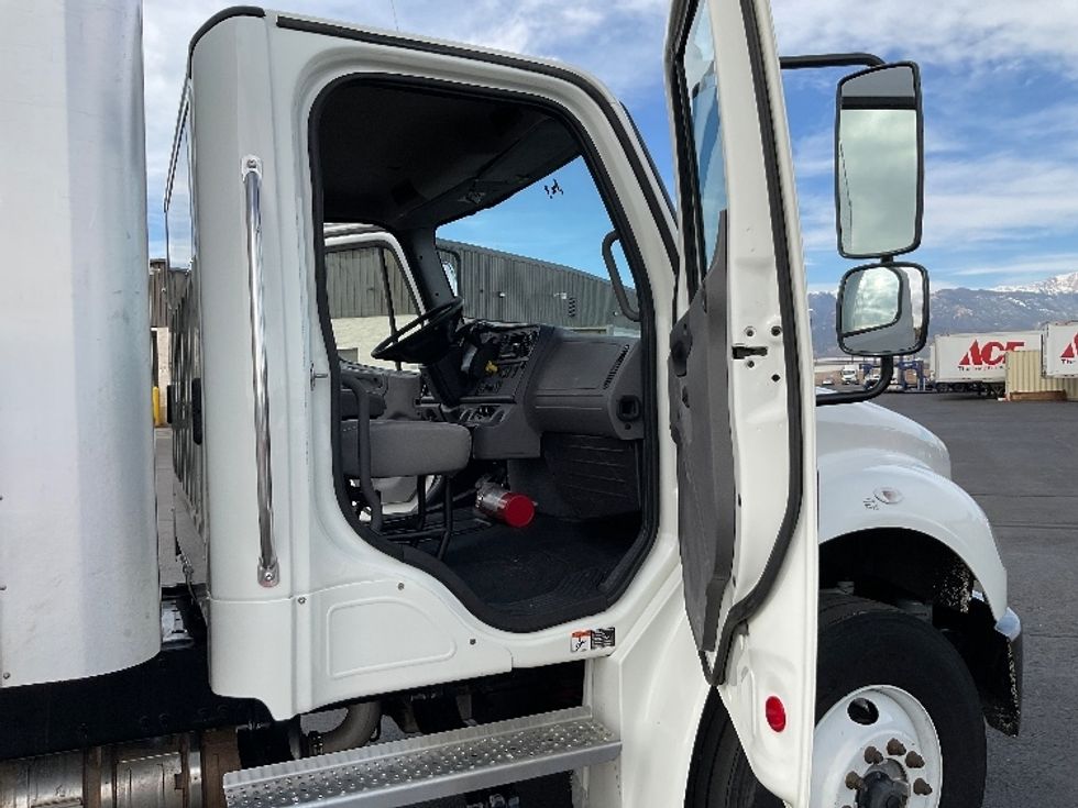 Medium Duty Box Truck-Light and Medium Duty Trucks-Freightliner-2022-M2-Greeley-CO-499,967\n\t\tmiles-$ 26,250 - Image 20