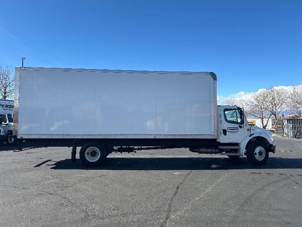 Medium Duty Box Truck-Light and Medium Duty Trucks-Freightliner-2022-M2-Greeley-CO-52,064\n\t\tmiles-$ 75,000 - Image 14