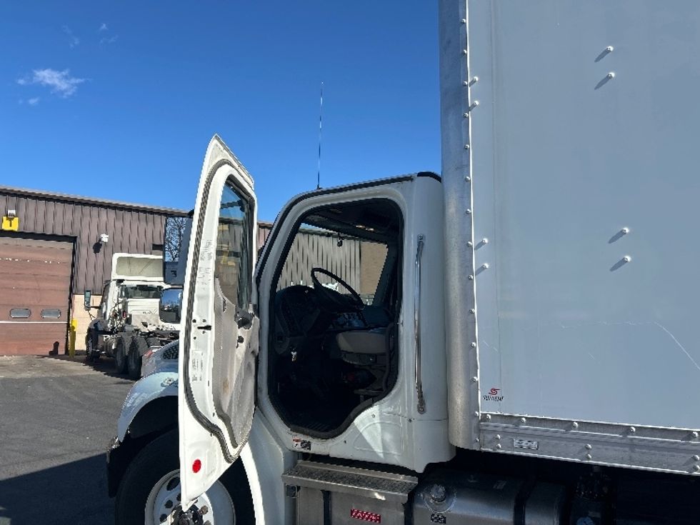 Medium Duty Box Truck-Light and Medium Duty Trucks-Freightliner-2022-M2-Greeley-CO-52,064\n\t\tmiles-$ 75,000 - Image 15