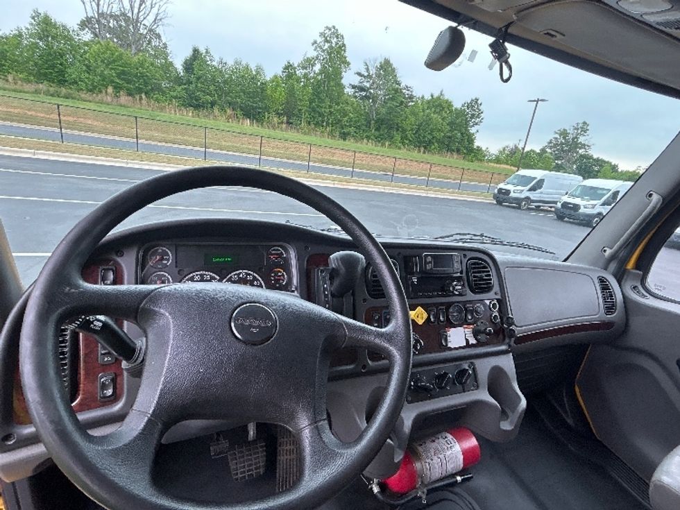 Medium Duty Box Truck-Light and Medium Duty Trucks-Freightliner-2022-M2-Greensboro-NC-170,250\n\t\tmiles-$ 51,500 - Image 18