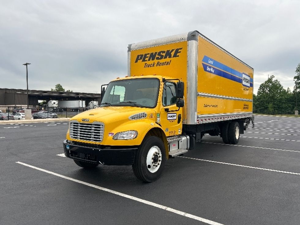 Medium Duty Box Truck-Light and Medium Duty Trucks-Freightliner-2022-M2-Greensboro-NC-170,250\n\t\tmiles-$ 51,500 - Image 3