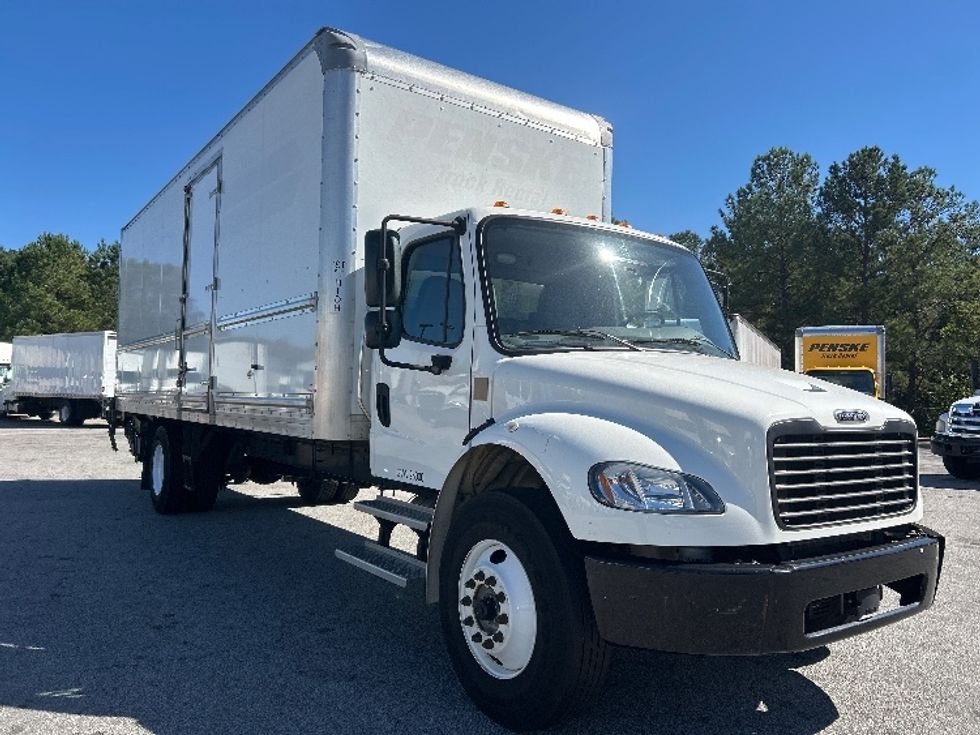 Medium Duty Box Truck-Light and Medium Duty Trucks-Freightliner-2022-M2-Greensboro-NC-190,722\n\t\tmiles-$ 60,250 - Image 1