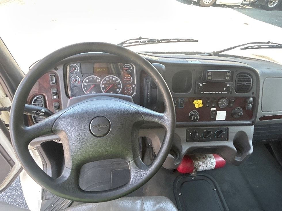 Medium Duty Box Truck-Light and Medium Duty Trucks-Freightliner-2022-M2-Greensboro-NC-228,330\n\t\tmiles-$ 54,500 - Image 17