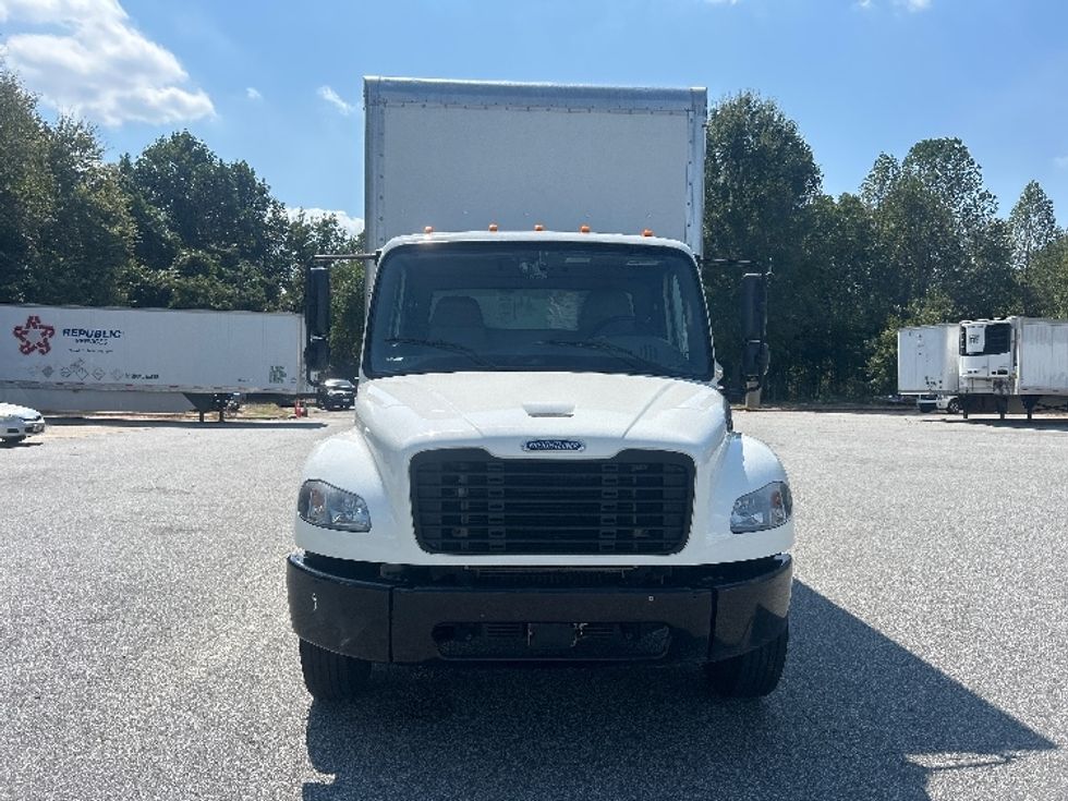 Medium Duty Box Truck-Light and Medium Duty Trucks-Freightliner-2022-M2-Greensboro-NC-228,330\n\t\tmiles-$ 54,500 - Image 2