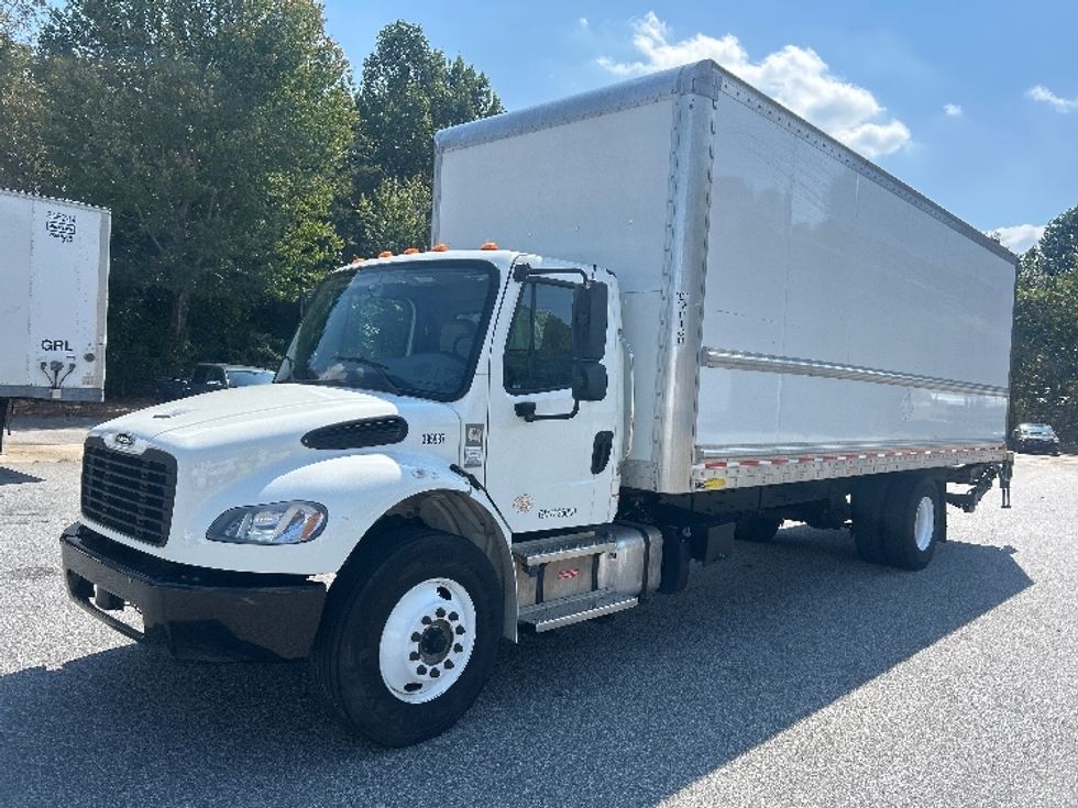Medium Duty Box Truck-Light and Medium Duty Trucks-Freightliner-2022-M2-Greensboro-NC-228,330\n\t\tmiles-$ 54,500 - Image 3