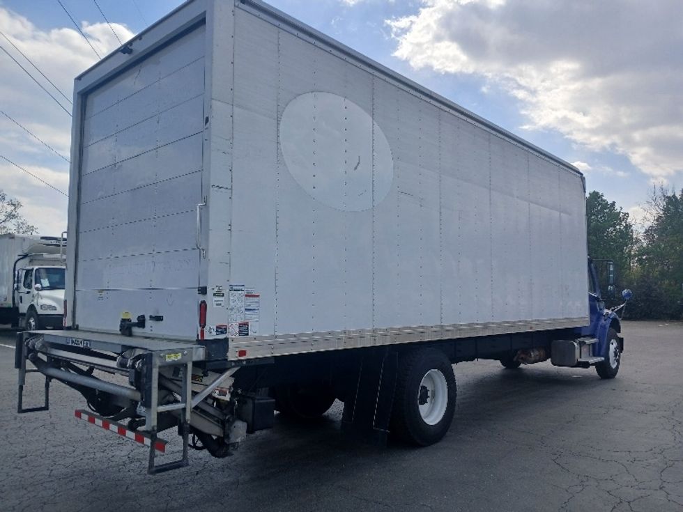 Medium Duty Box Truck-Light and Medium Duty Trucks-Freightliner-2022-M2-Greensboro-NC-241,712\n\t\tmiles-$ 52,250 - Image 13