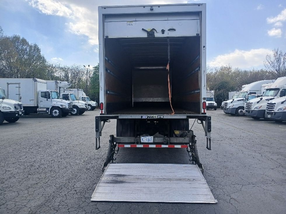Medium Duty Box Truck-Light and Medium Duty Trucks-Freightliner-2022-M2-Greensboro-NC-241,712\n\t\tmiles-$ 52,250 - Image 8