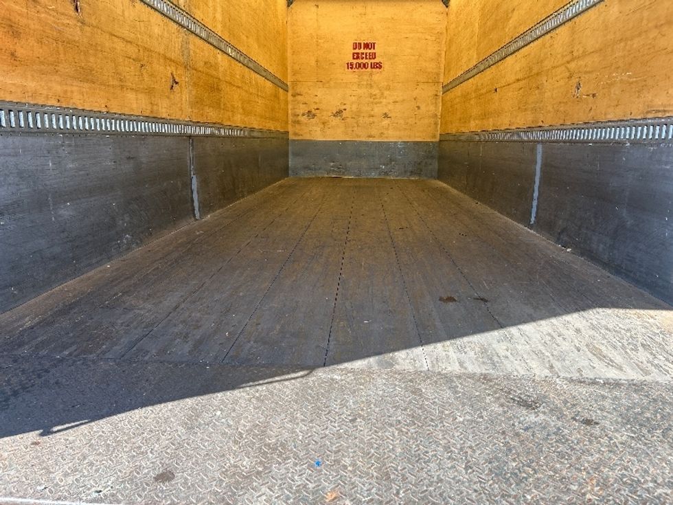 Medium Duty Box Truck-Light and Medium Duty Trucks-Freightliner-2022-M2-Greensboro-NC-276,282\n\t\tmiles-$ 40,250 - Image 10