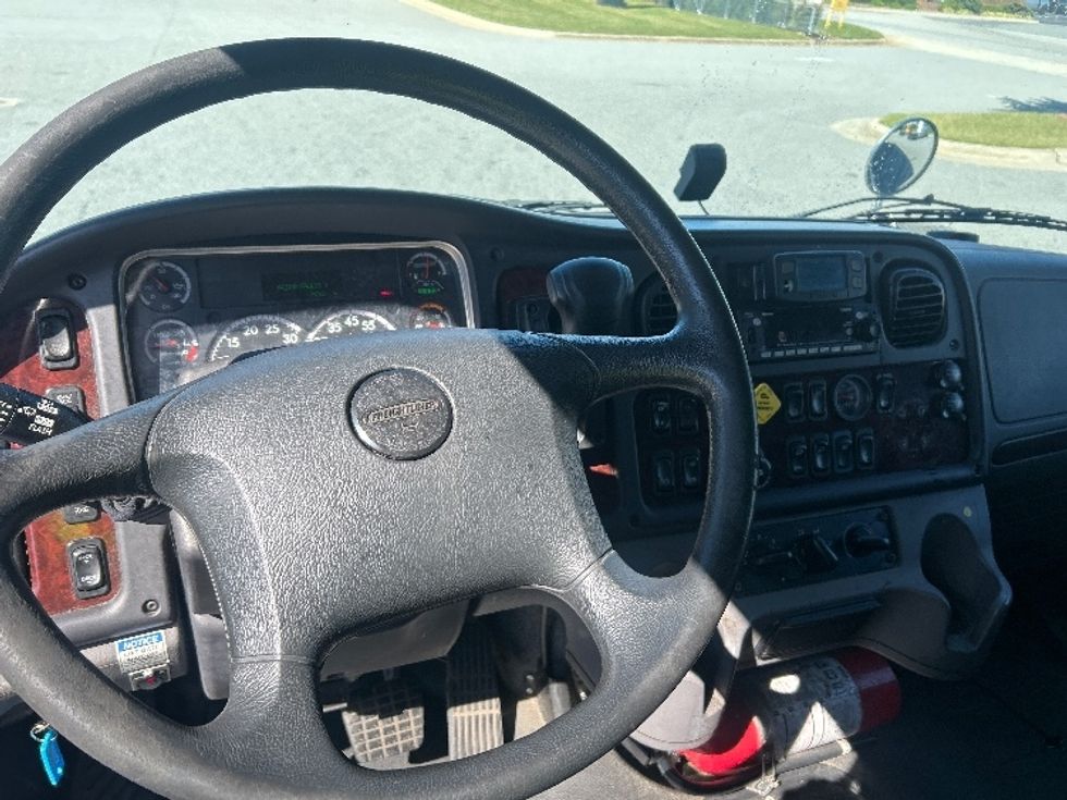 Medium Duty Box Truck-Light and Medium Duty Trucks-Freightliner-2022-M2-Greensboro-NC-276,282\n\t\tmiles-$ 40,250 - Image 18