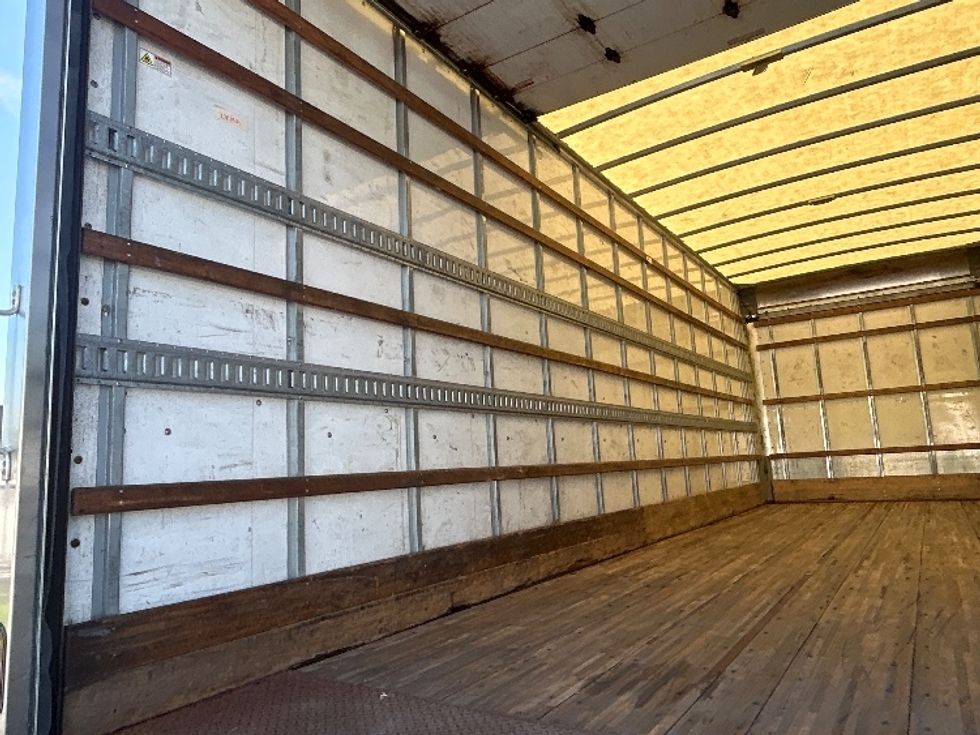 Medium Duty Box Truck-Light and Medium Duty Trucks-Freightliner-2022-M2-Greensboro-NC-342,405\n\t\tmiles-$ 37,500 - Image 11