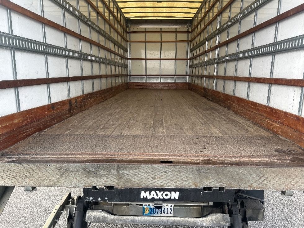 Medium Duty Box Truck-Light and Medium Duty Trucks-Freightliner-2022-M2-Greensboro-NC-73,909\n\t\tmiles-$ 80,250 - Image 10