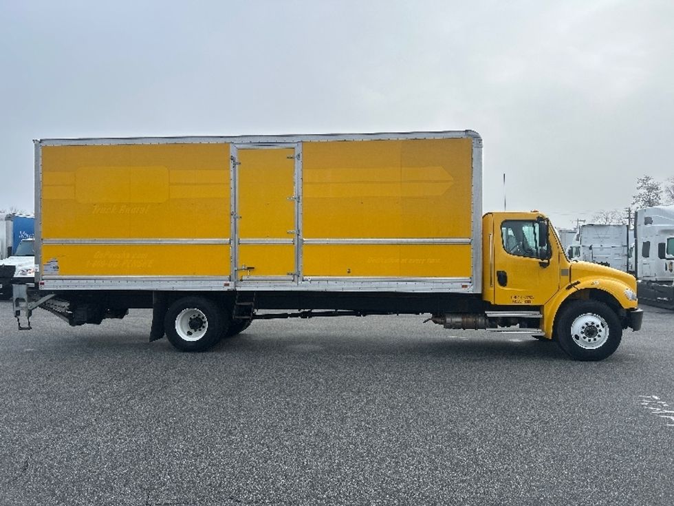 Medium Duty Box Truck-Light and Medium Duty Trucks-Freightliner-2022-M2-Greensboro-NC-73,909\n\t\tmiles-$ 80,250 - Image 15