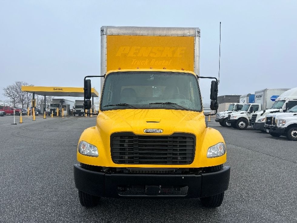 Medium Duty Box Truck-Light and Medium Duty Trucks-Freightliner-2022-M2-Greensboro-NC-73,909\n\t\tmiles-$ 80,250 - Image 2