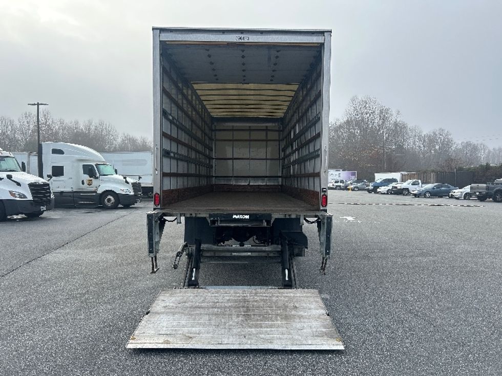 Medium Duty Box Truck-Light and Medium Duty Trucks-Freightliner-2022-M2-Greensboro-NC-73,909\n\t\tmiles-$ 80,250 - Image 9