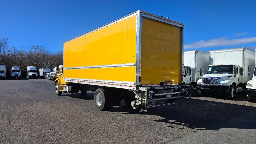 Medium Duty Box Truck-Light and Medium Duty Trucks-Freightliner-2022-M2-Greensboro-NC-98,054\n\t\tmiles-$ 79,500 - Image 6