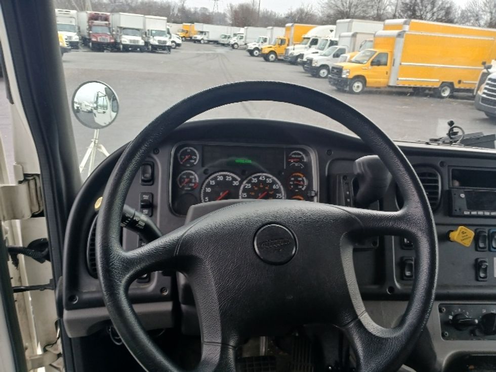 Medium Duty Box Truck-Light and Medium Duty Trucks-Freightliner-2022-M2-Greensboro-NC-99,557\n\t\tmiles-$ 82,750 - Image 16