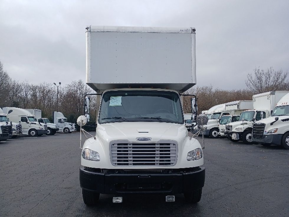 Medium Duty Box Truck-Light and Medium Duty Trucks-Freightliner-2022-M2-Greensboro-NC-99,557\n\t\tmiles-$ 82,750 - Image 2