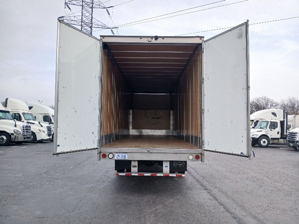Medium Duty Box Truck-Light and Medium Duty Trucks-Freightliner-2022-M2-Greensboro-NC-99,557\n\t\tmiles-$ 82,750 - Image 8