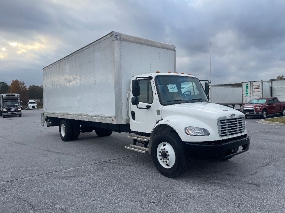 Medium Duty Box Truck-Light and Medium Duty Trucks-Freightliner-2022-M2-Greenville-SC-201,773\n\t\tmiles-$ 59,750 - Image 1
