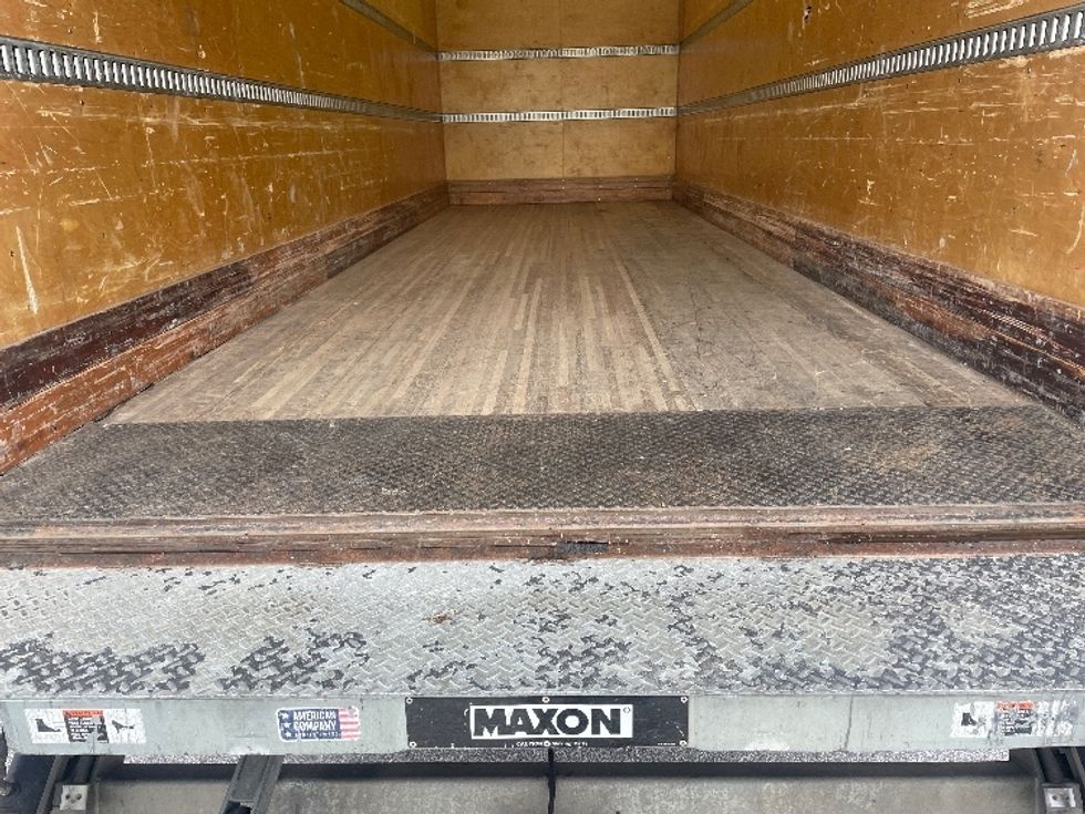 Medium Duty Box Truck-Light and Medium Duty Trucks-Freightliner-2022-M2-Greenville-SC-201,773\n\t\tmiles-$ 59,750 - Image 10