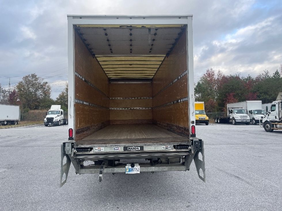 Medium Duty Box Truck-Light and Medium Duty Trucks-Freightliner-2022-M2-Greenville-SC-201,773\n\t\tmiles-$ 59,750 - Image 8