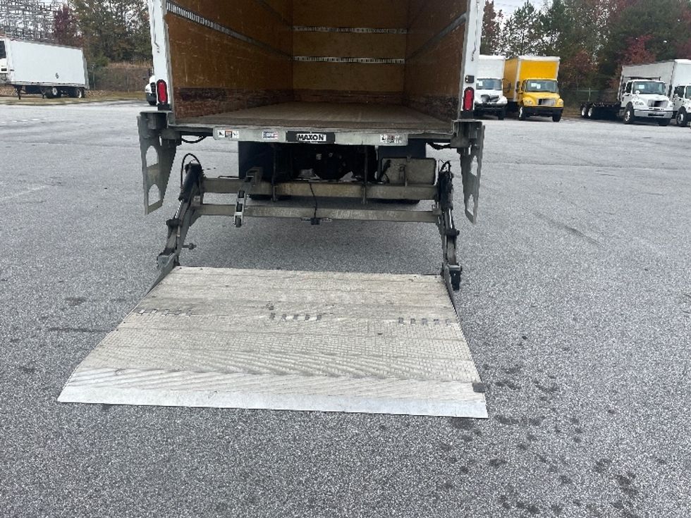 Medium Duty Box Truck-Light and Medium Duty Trucks-Freightliner-2022-M2-Greenville-SC-201,773\n\t\tmiles-$ 59,750 - Image 9