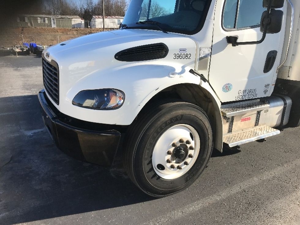 Medium Duty Box Truck-Light and Medium Duty Trucks-Freightliner-2022-M2-Greenville-SC-249,815\n\t\tmiles-$ 53,750 - Image 26