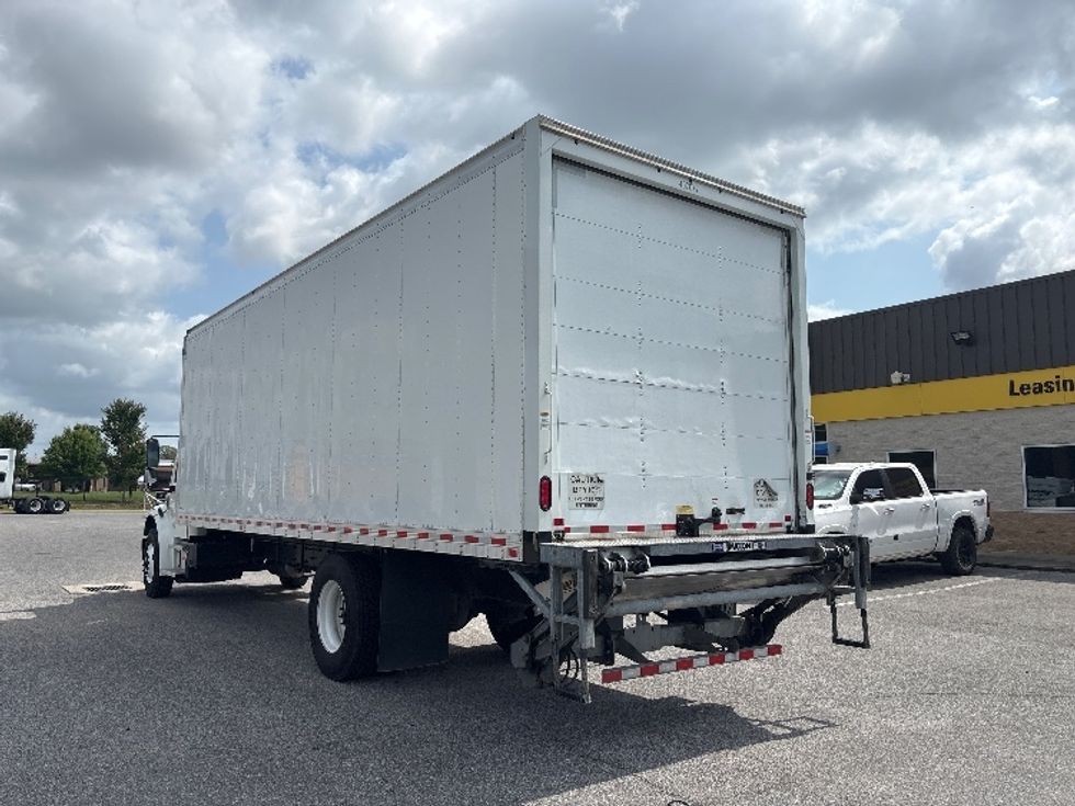 Medium Duty Box Truck-Light and Medium Duty Trucks-Freightliner-2022-M2-Hammond-LA-285,690\n\t\tmiles-$ 40,500 - Image 6