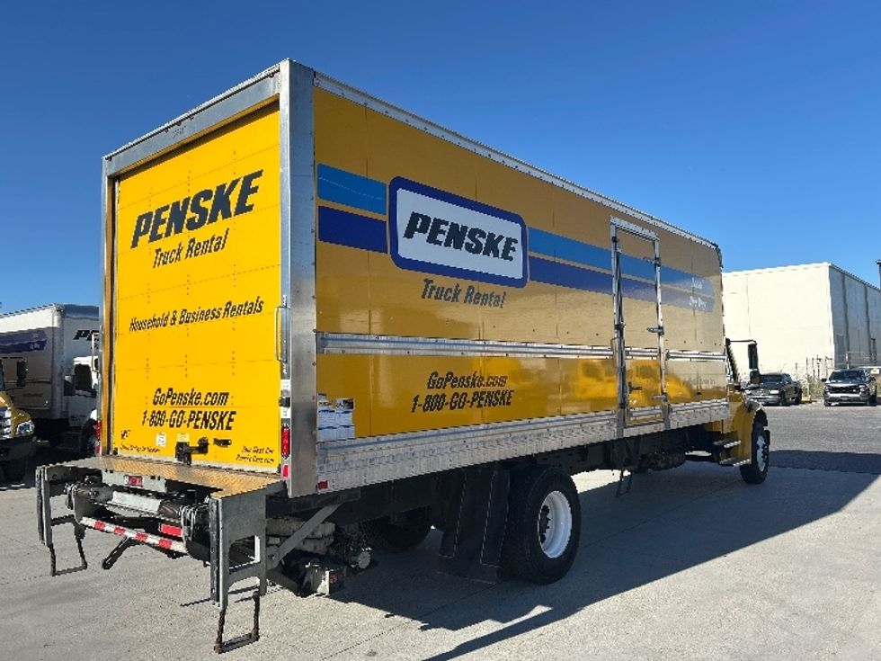 Medium Duty Box Truck-Light and Medium Duty Trucks-Freightliner-2022-M2-Harahan-LA-100,169\n\t\tmiles-$ 77,000 - Image 13