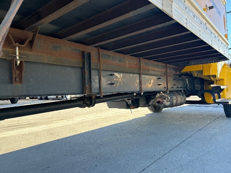 Medium Duty Box Truck-Light and Medium Duty Trucks-Freightliner-2022-M2-Harahan-LA-100,169\n\t\tmiles-$ 77,000 - Image 14