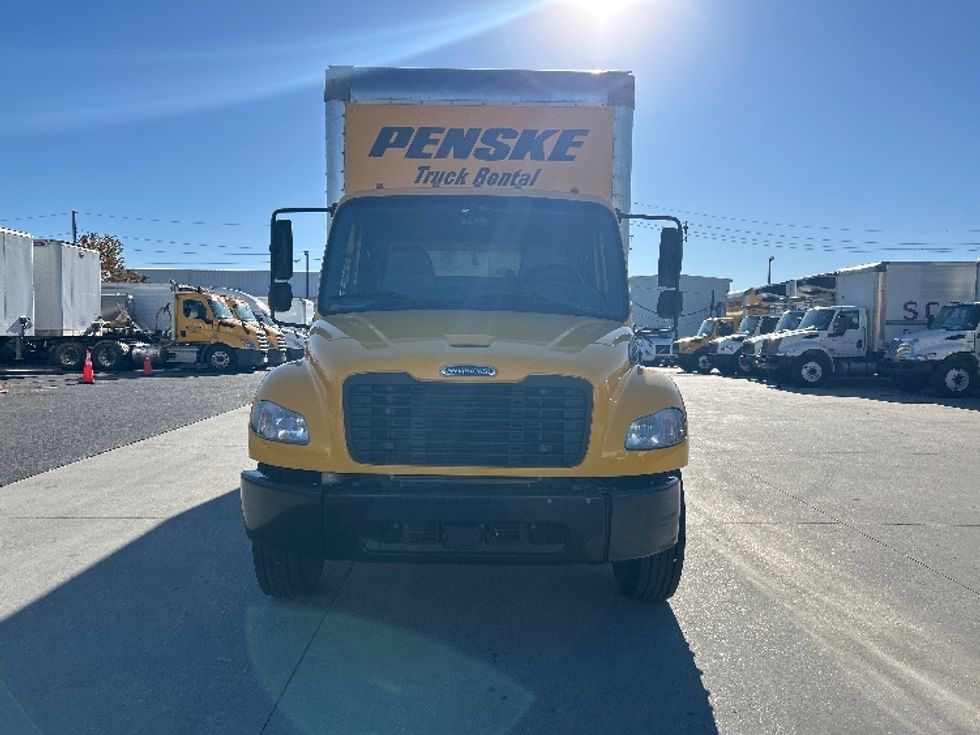 Medium Duty Box Truck-Light and Medium Duty Trucks-Freightliner-2022-M2-Harahan-LA-100,169\n\t\tmiles-$ 77,000 - Image 2