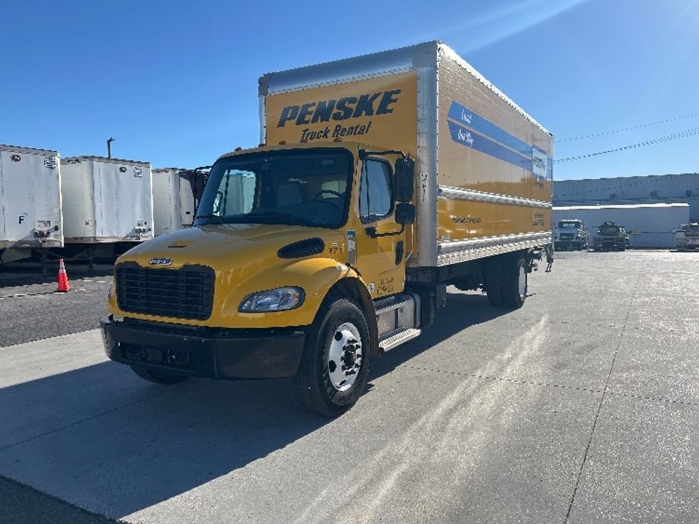 Medium Duty Box Truck-Light and Medium Duty Trucks-Freightliner-2022-M2-Harahan-LA-100,169\n\t\tmiles-$ 77,000 - Image 3