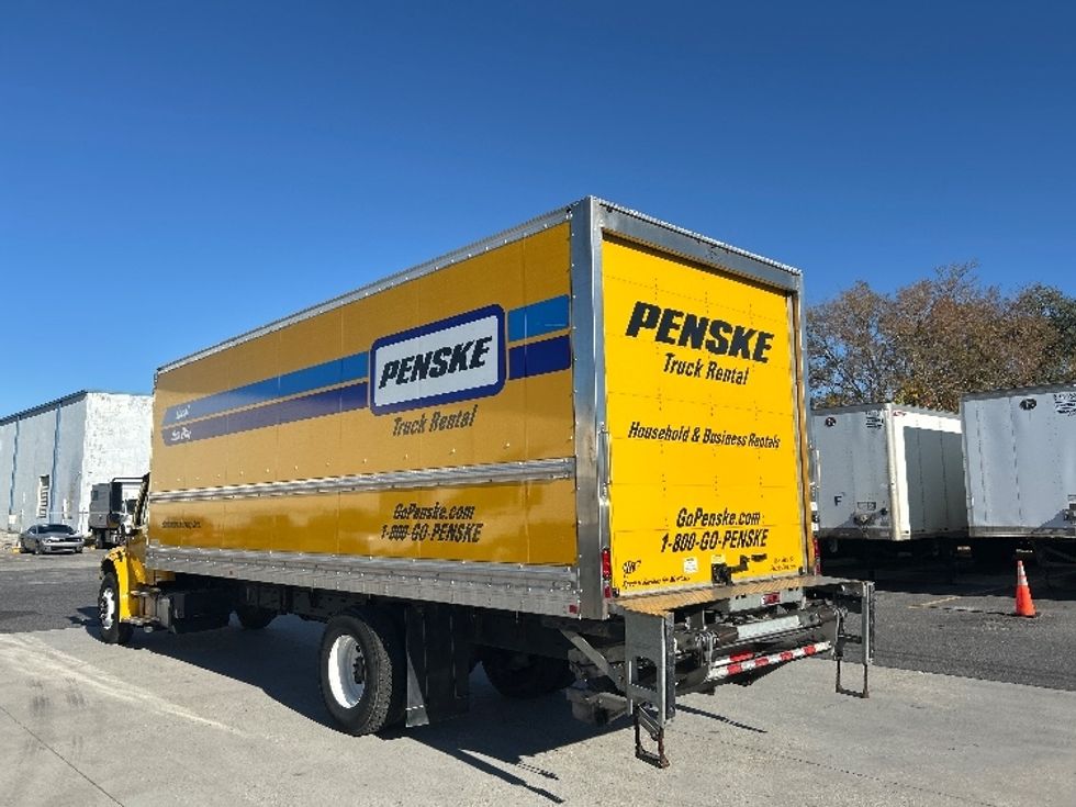 Medium Duty Box Truck-Light and Medium Duty Trucks-Freightliner-2022-M2-Harahan-LA-100,169\n\t\tmiles-$ 77,000 - Image 6