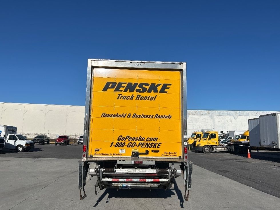 Medium Duty Box Truck-Light and Medium Duty Trucks-Freightliner-2022-M2-Harahan-LA-100,169\n\t\tmiles-$ 77,000 - Image 7