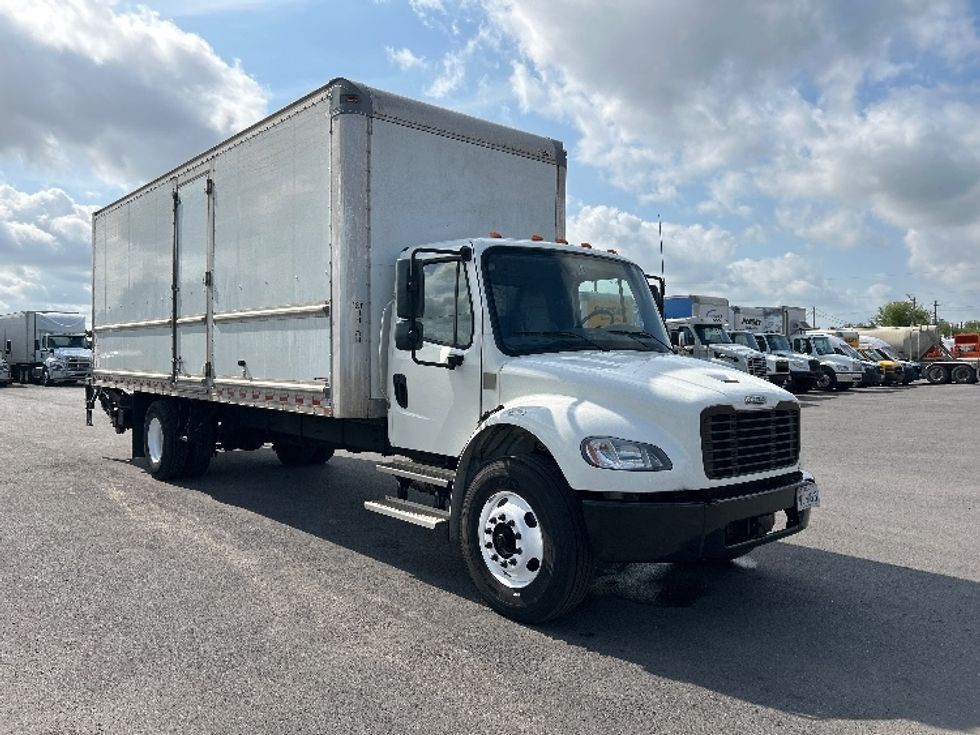 Medium Duty Box Truck-Light and Medium Duty Trucks-Freightliner-2022-M2-Harlingen-TX-271,853\n\t\tmiles-$ 44,250 - Image 1