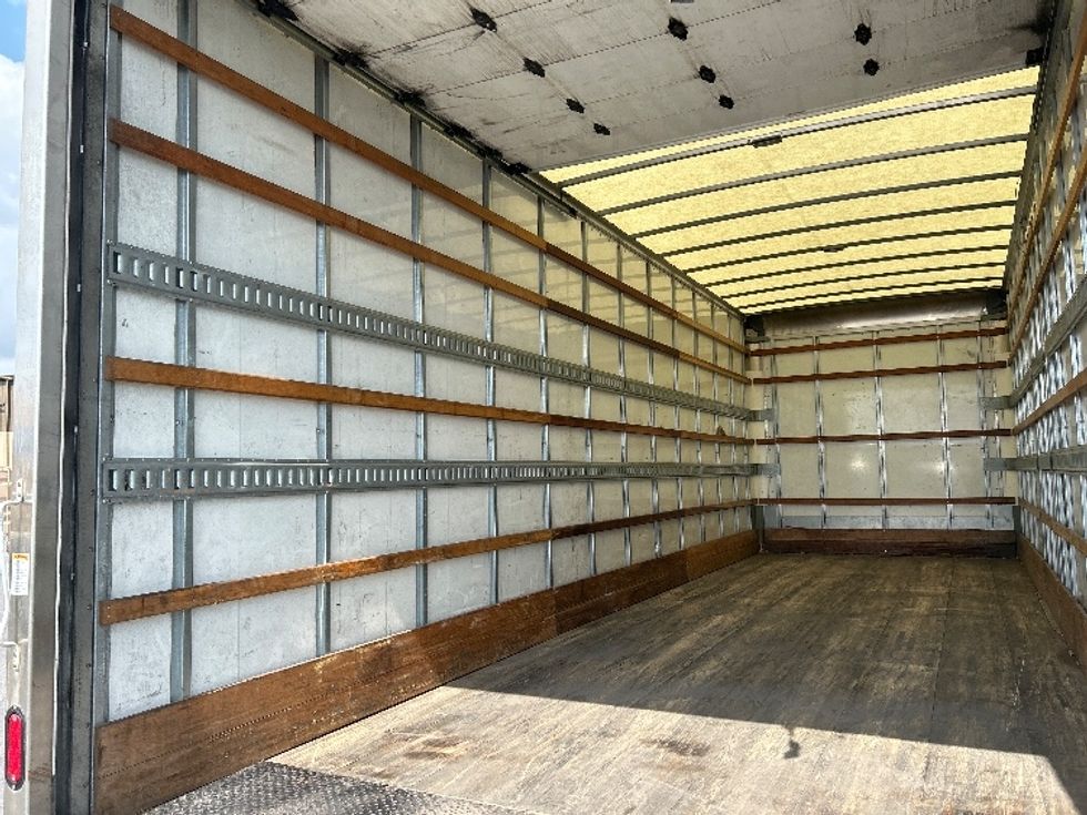 Medium Duty Box Truck-Light and Medium Duty Trucks-Freightliner-2022-M2-Harlingen-TX-271,853\n\t\tmiles-$ 44,250 - Image 12