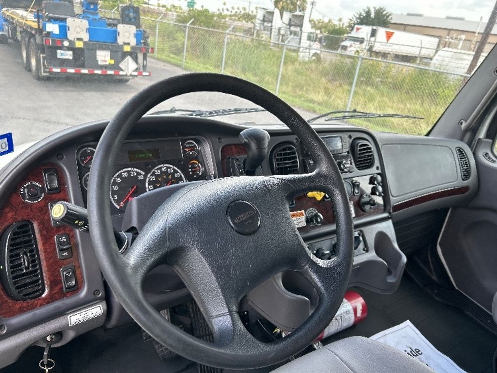 Medium Duty Box Truck-Light and Medium Duty Trucks-Freightliner-2022-M2-Harlingen-TX-271,853\n\t\tmiles-$ 44,250 - Image 17