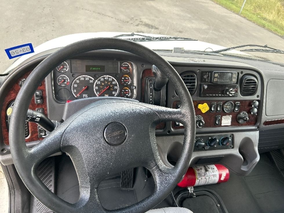 Medium Duty Box Truck-Light and Medium Duty Trucks-Freightliner-2022-M2-Harlingen-TX-271,853\n\t\tmiles-$ 44,250 - Image 18
