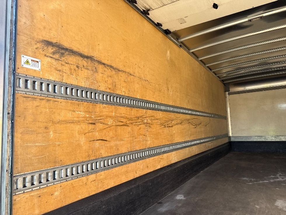 Medium Duty Box Truck-Light and Medium Duty Trucks-Freightliner-2022-M2-Harrisburg-PA-103,089\n\t\tmiles-$ 67,750 - Image 11